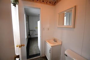31729899