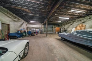31732151