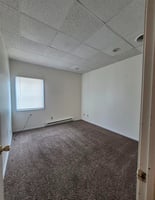 31733088
