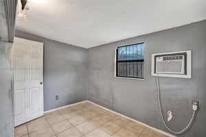 31732768
