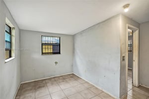 31732775