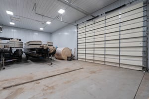 31735270