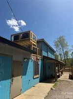 31735974