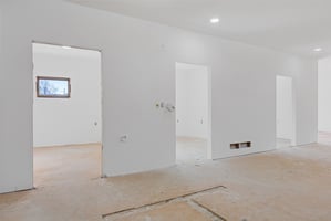 31736738
