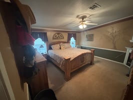 31736674