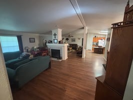 31736672
