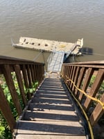 31738532