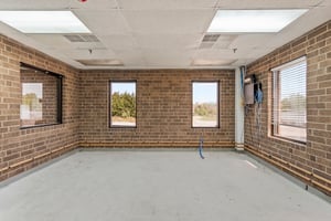 31739473
