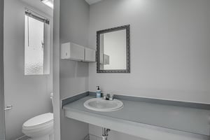 31739297