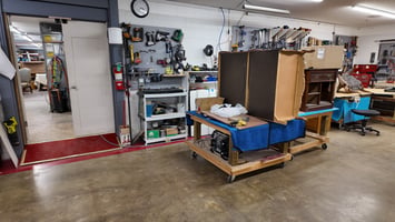 31741418