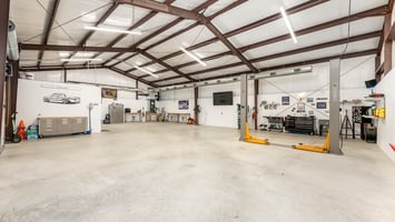 31741684