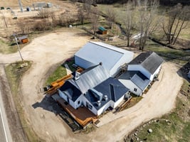 31749658