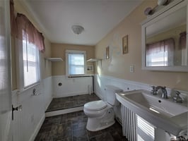 31750926