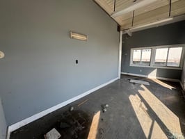 31751093