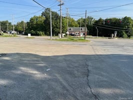 31751096