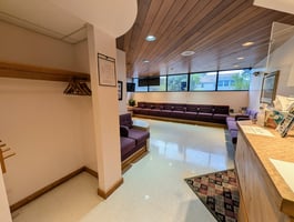 31763720