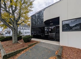 31763726