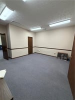 31753631