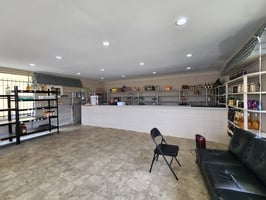 31753952