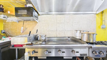 31756003