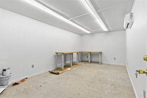 31756713