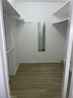 32733009