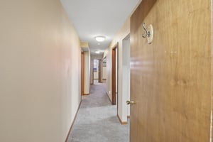 31760627