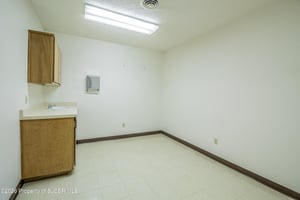 31760957