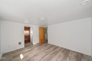 31761075