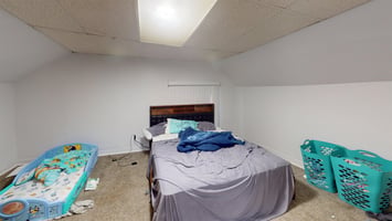 31762660