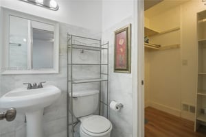 31763172