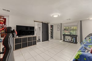 31763610
