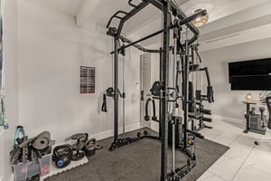 31763613
