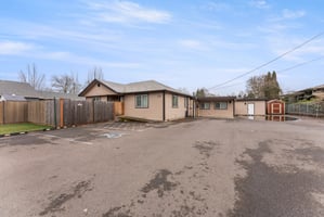 31764022