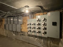 31766019