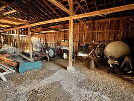 31766324
