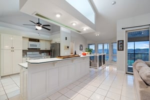 31768404