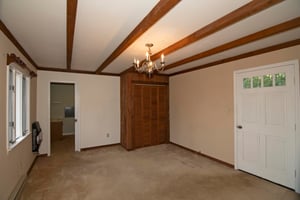 31768563