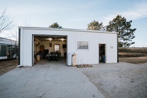 31770904