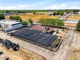 31772690