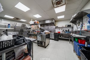 31772185