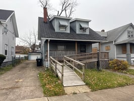 31774944