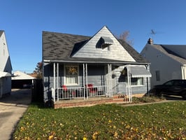 31774952