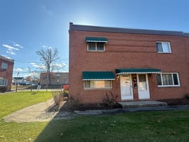 31774943