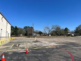 31773133