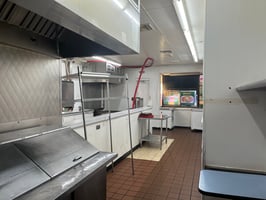 31777528
