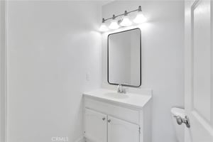 31782663