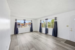 32302169