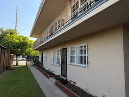 31784316