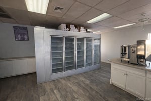 31788400